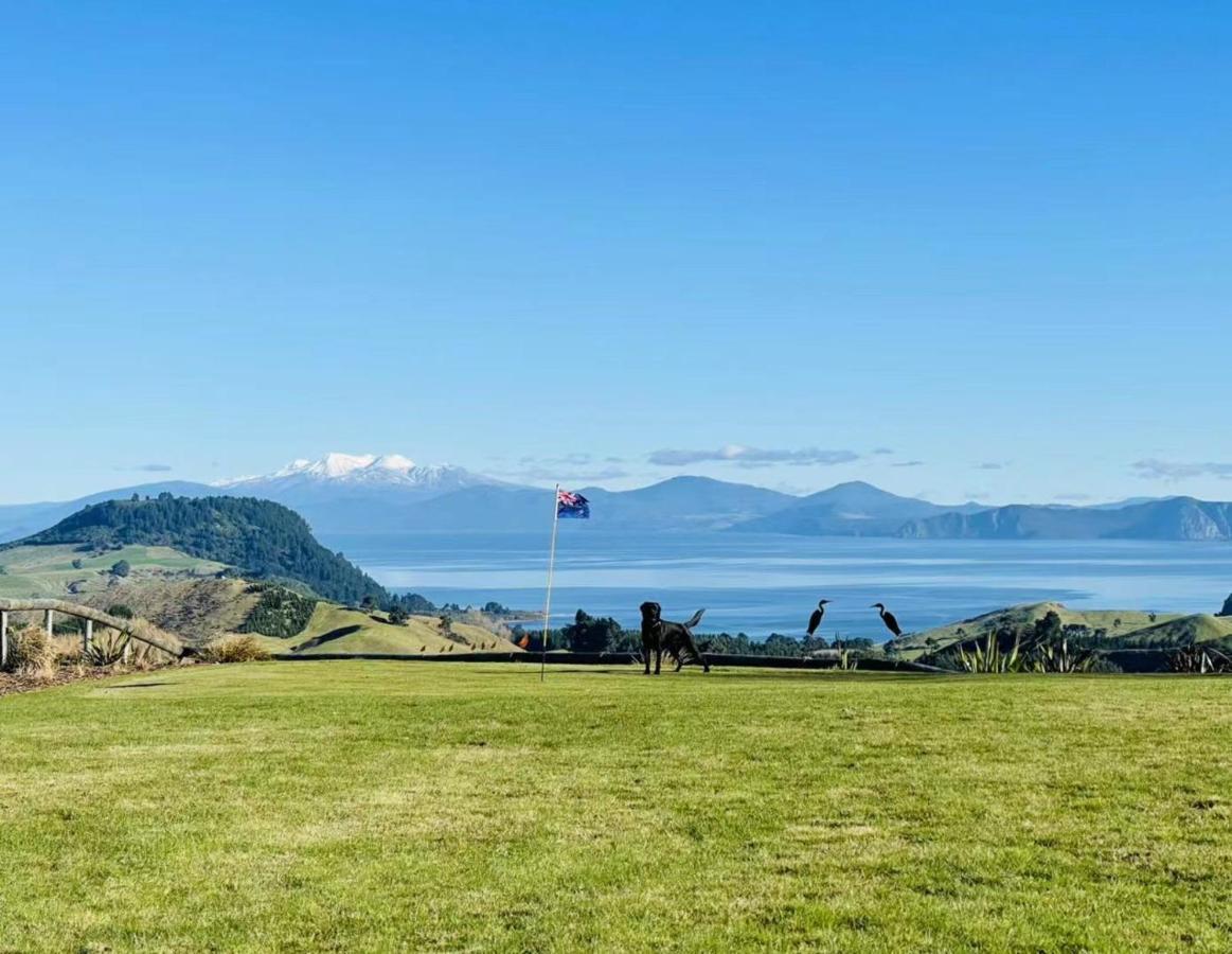 Hilltop Whakaipo Estate Taupo Exterior foto